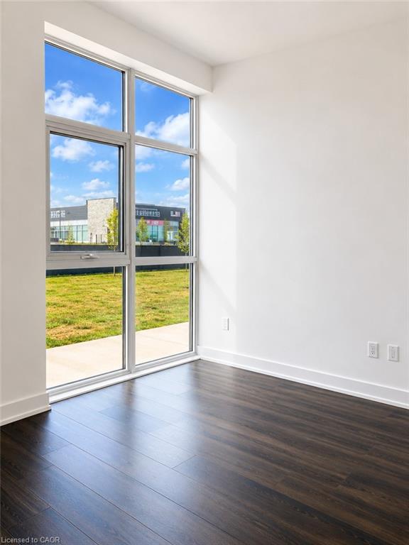 103-470 Dundas Street E Property Photo 4