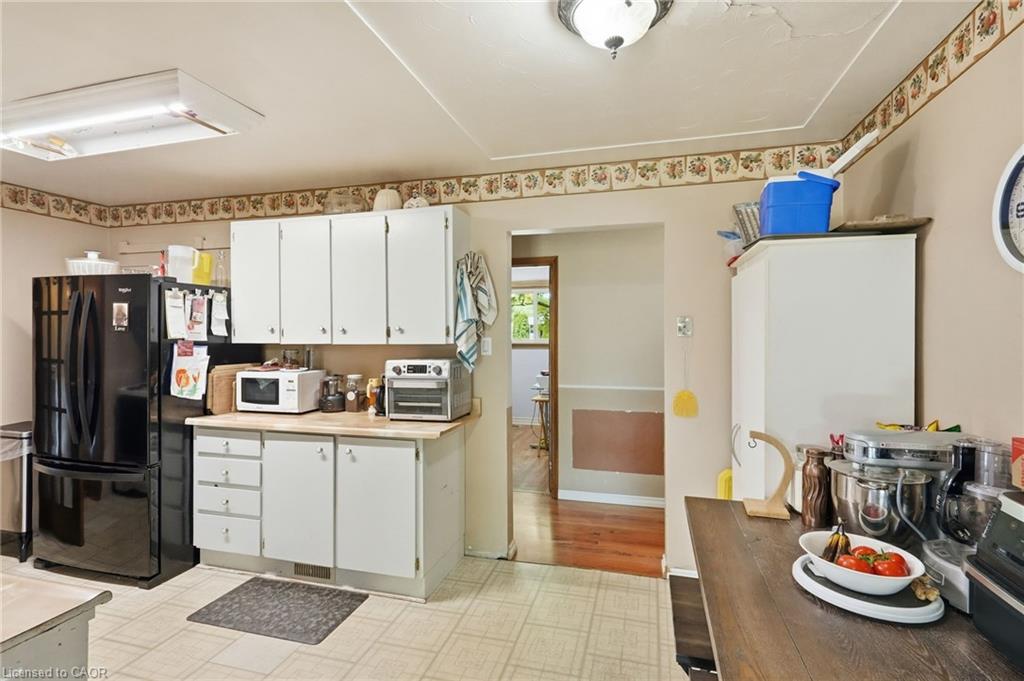 589 Glover Road Property Photo 10