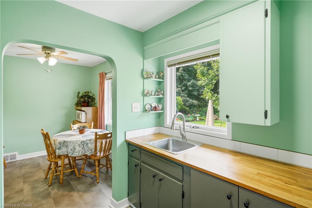 33 Nickerson Avenue Property Photo 12