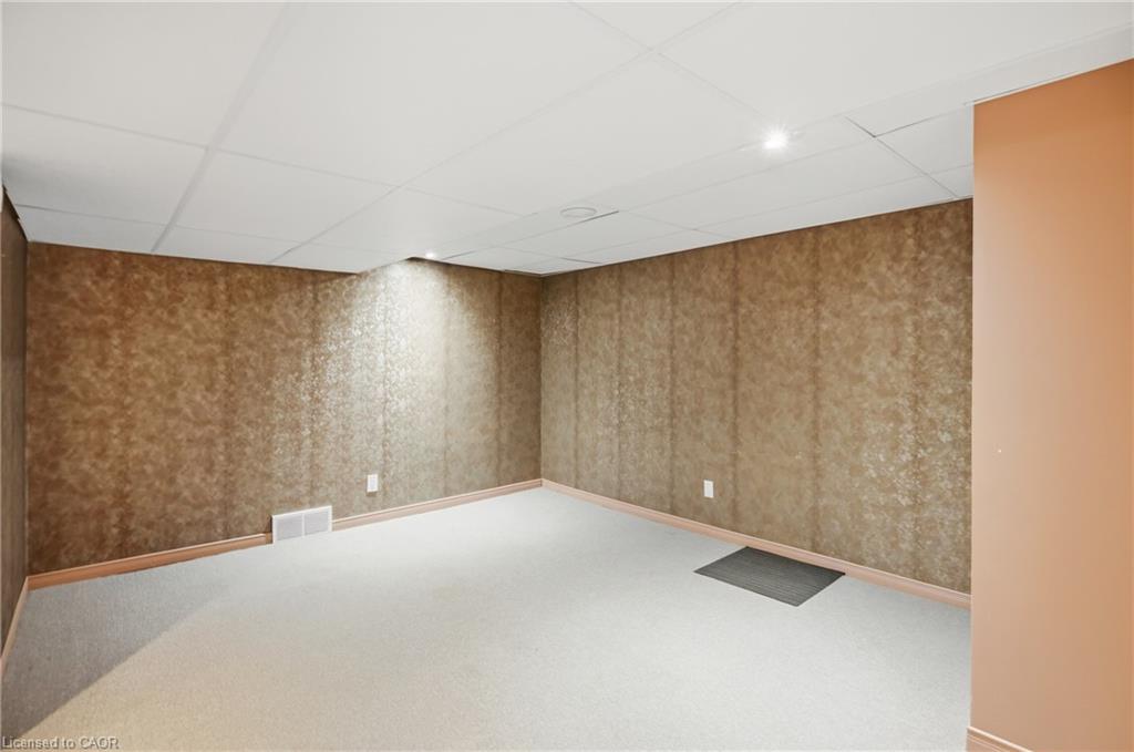 33 Nickerson Avenue Property Photo 21