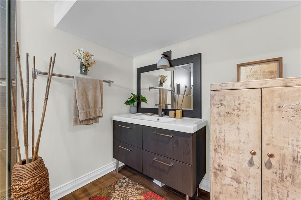 6 Beacon Avenue Property Photo 20
