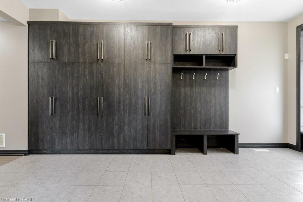 4041 Highland Park Drive Property Photo 6