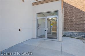 206-161 Ottawa Street S Property Photo 2