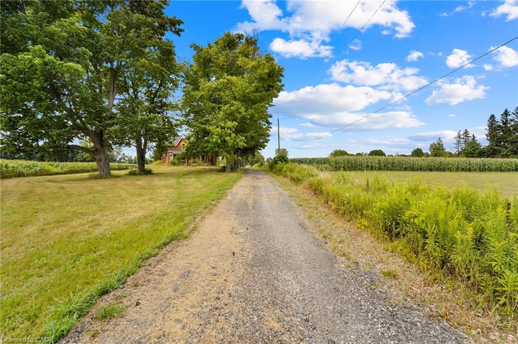 783 Highway 6 N Property Photo 4