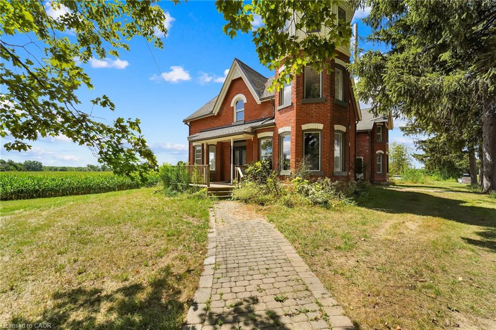 783 Highway 6 N Property Photo 6
