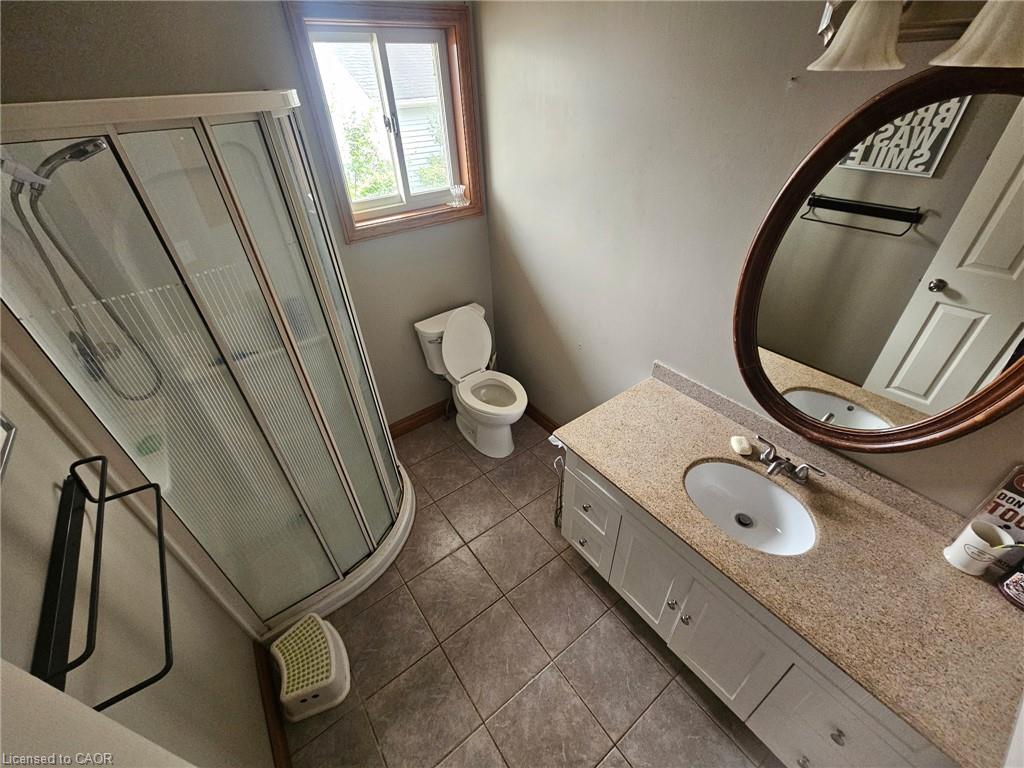 1812 Thompson Road E Property Photo 41