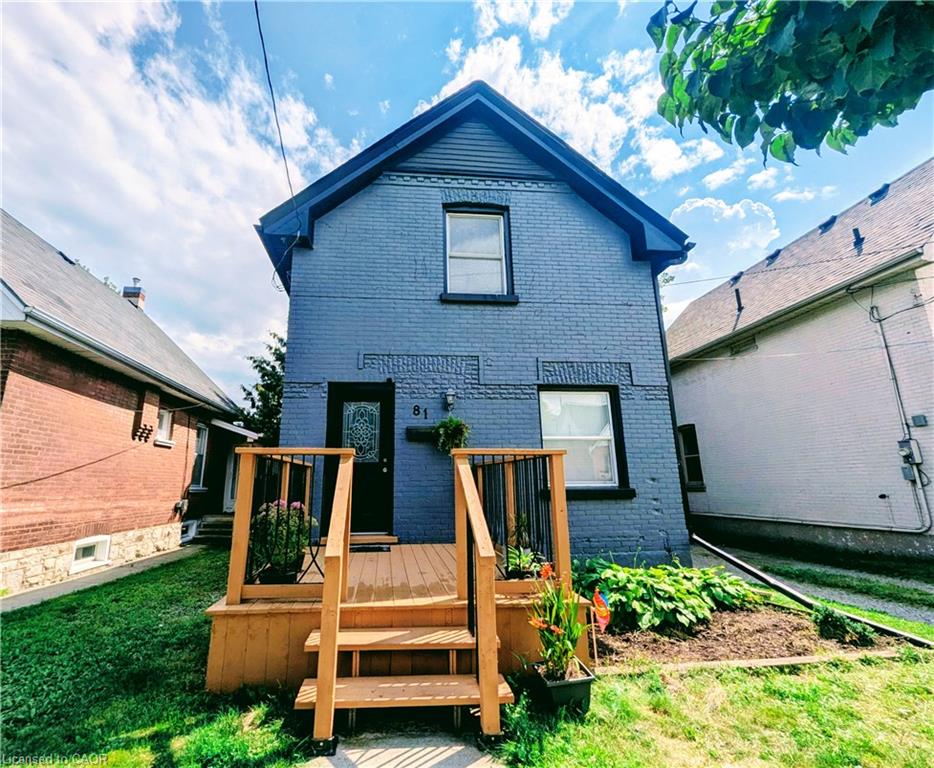 81 Grey Street Property Photo 2