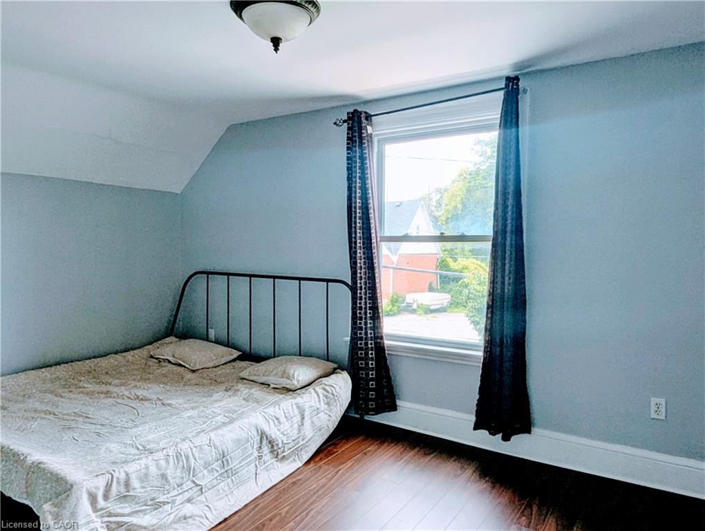 81 Grey Street Property Photo 19