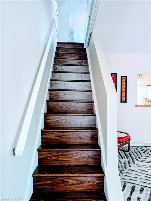 81 Grey Street Property Photo 20