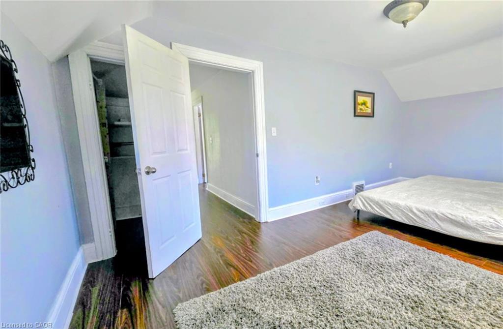 81 Grey Street Property Photo 27