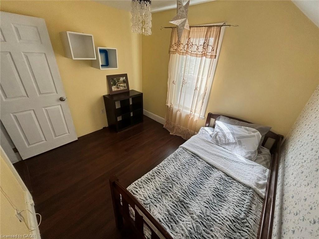 81 Grey Street Property Photo 34