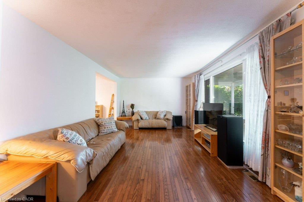 2 Robinter Drive Property Photo 6