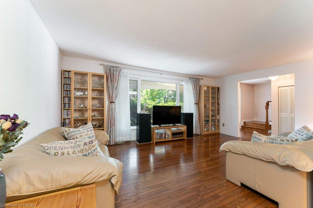 2 Robinter Drive Property Photo 7