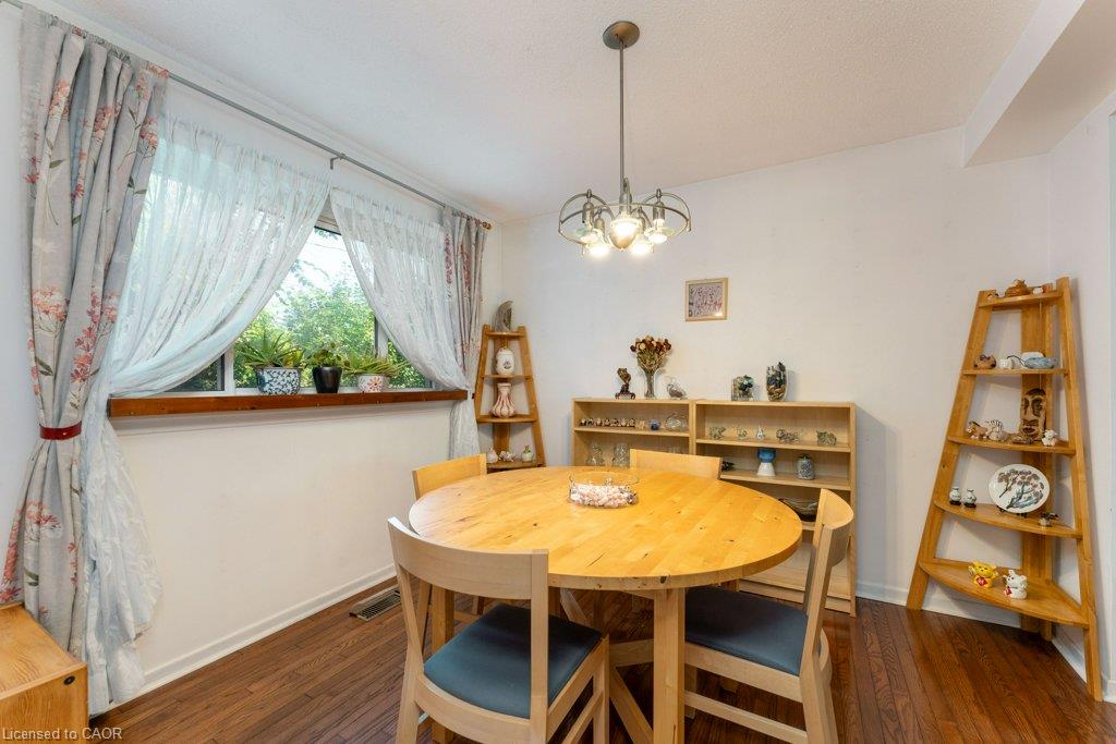 2 Robinter Drive Property Photo 8