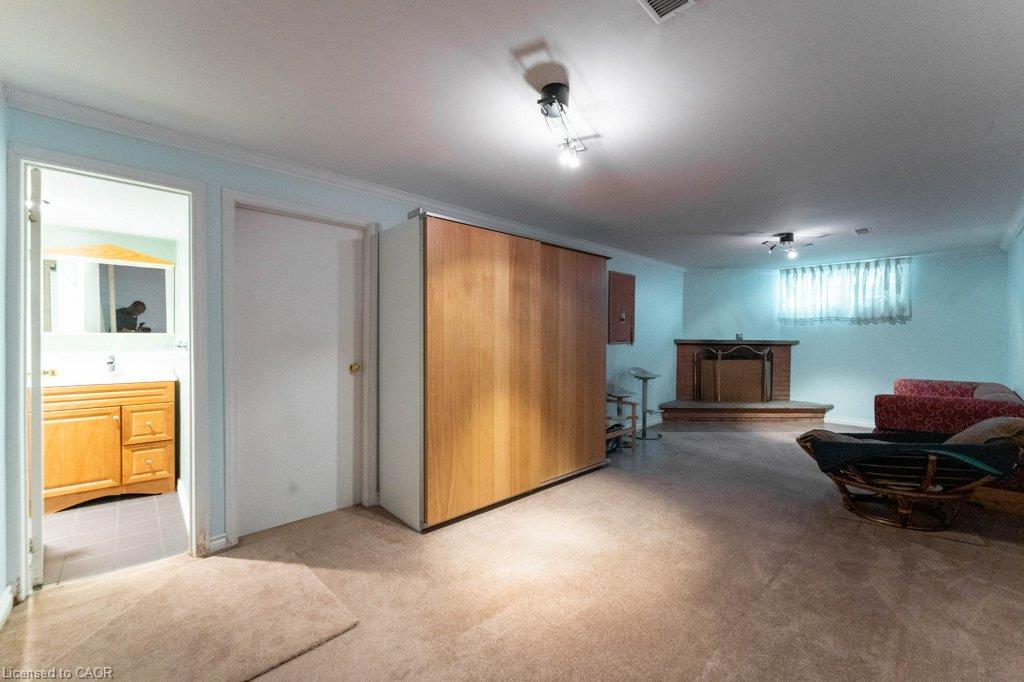 2 Robinter Drive Property Photo 19