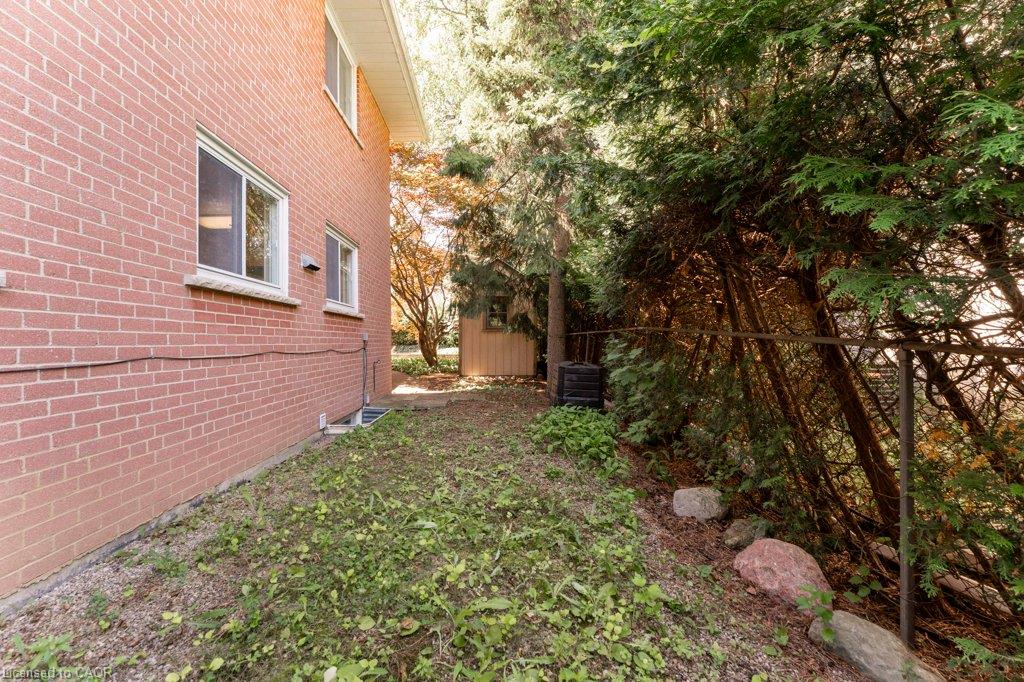 2 Robinter Drive Property Photo 22