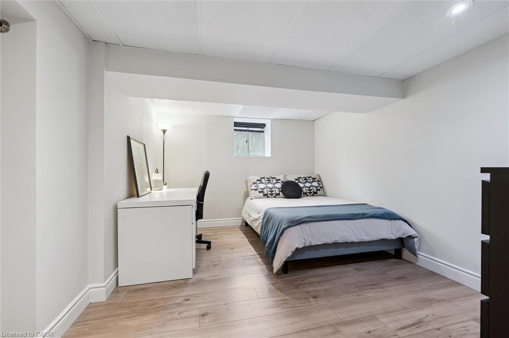 42 Lansdowne Road N Property Photo 42