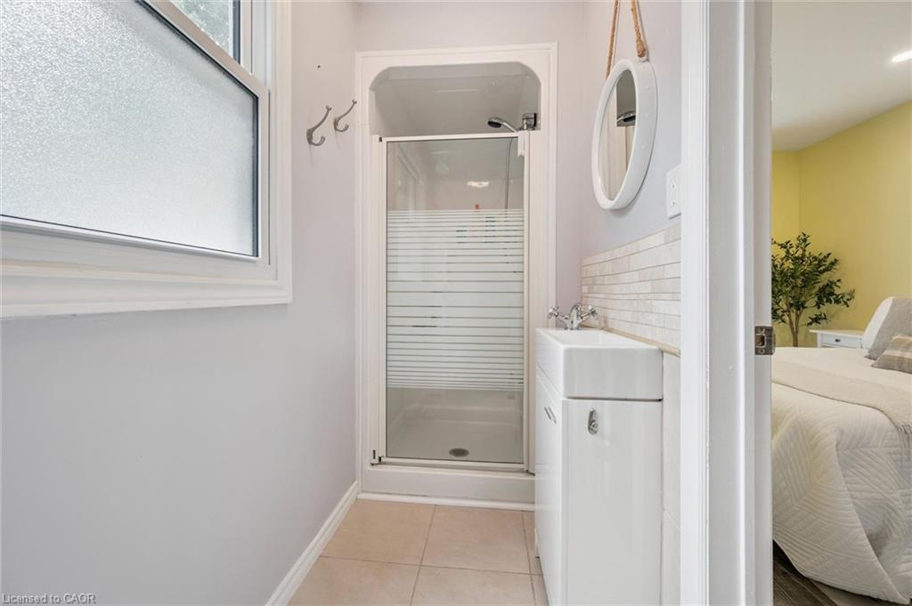 18 June Avenue Property Photo 21