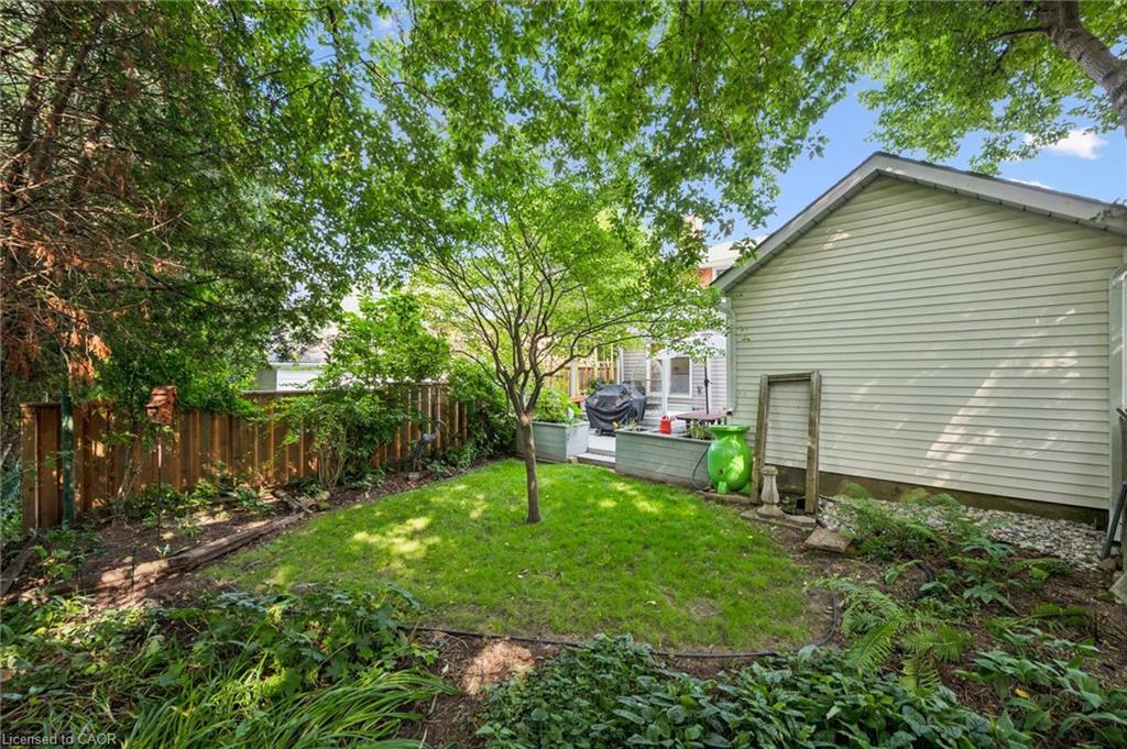 18 June Avenue Property Photo 38