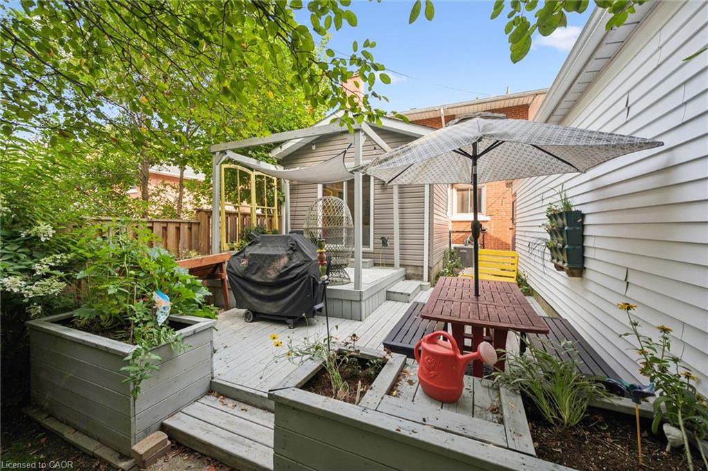 18 June Avenue Property Photo 39