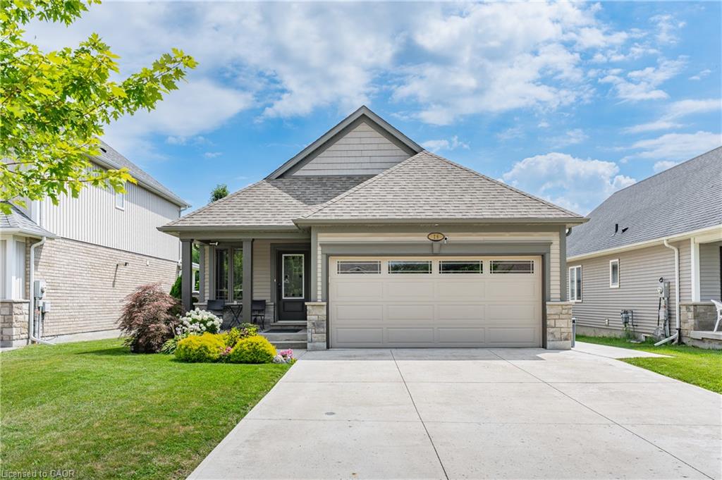 18 Eastman Gateway Property Photo 1