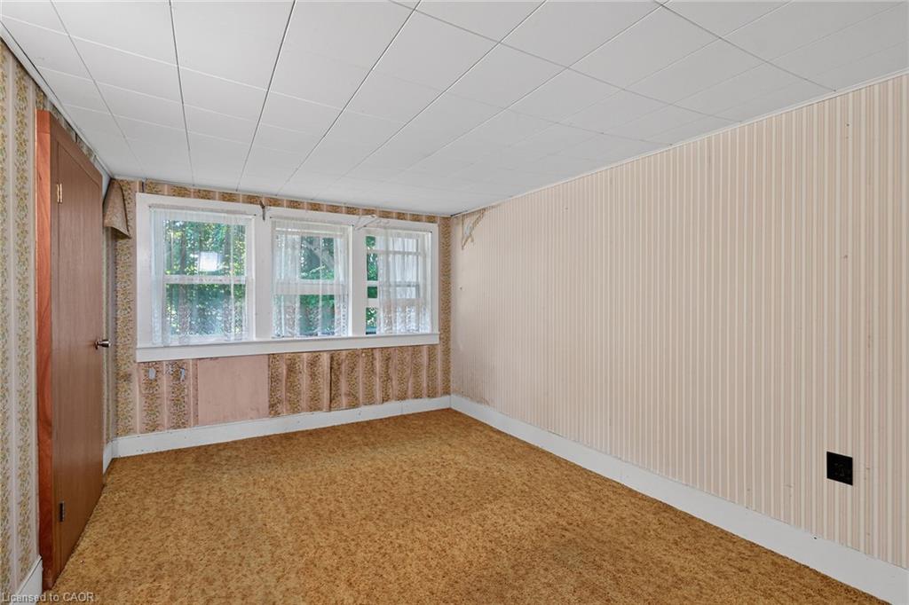 833 Lynn Valley Road Property Photo 19