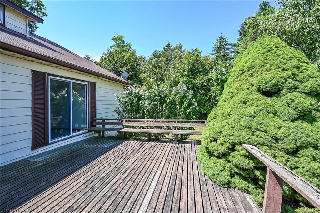 833 Lynn Valley Road Property Photo 34