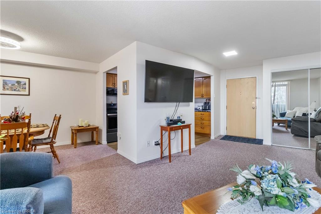506-9 Bonheur Court Property Photo 8