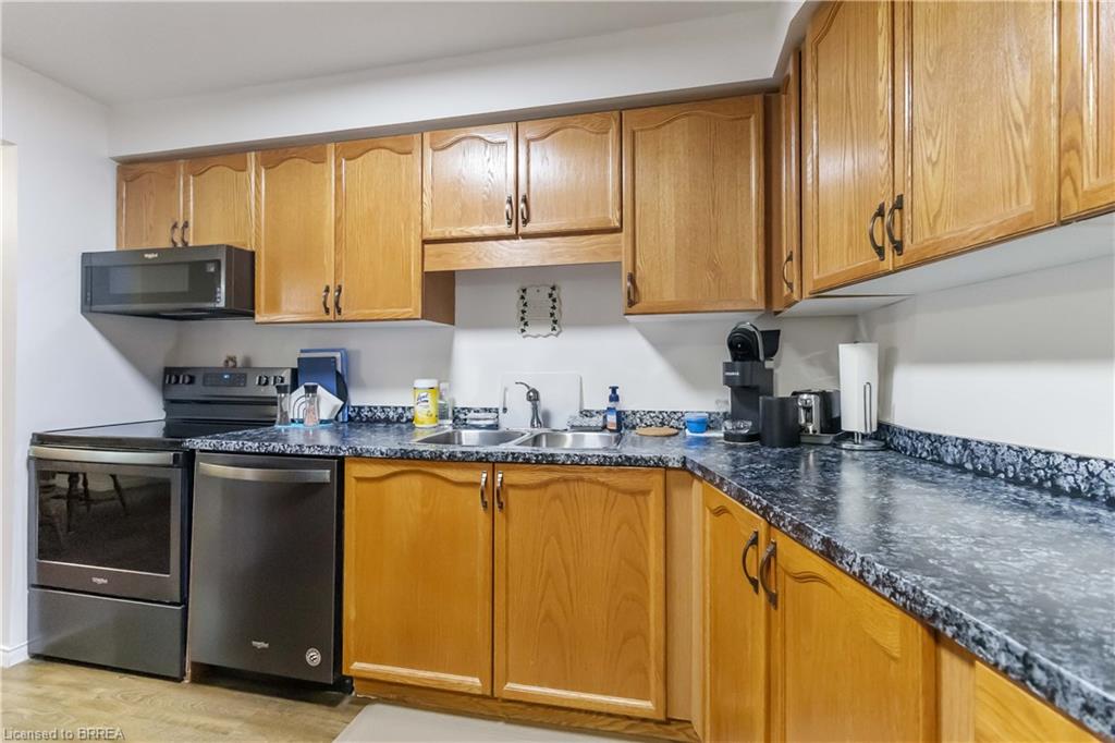 506-9 Bonheur Court Property Photo 13