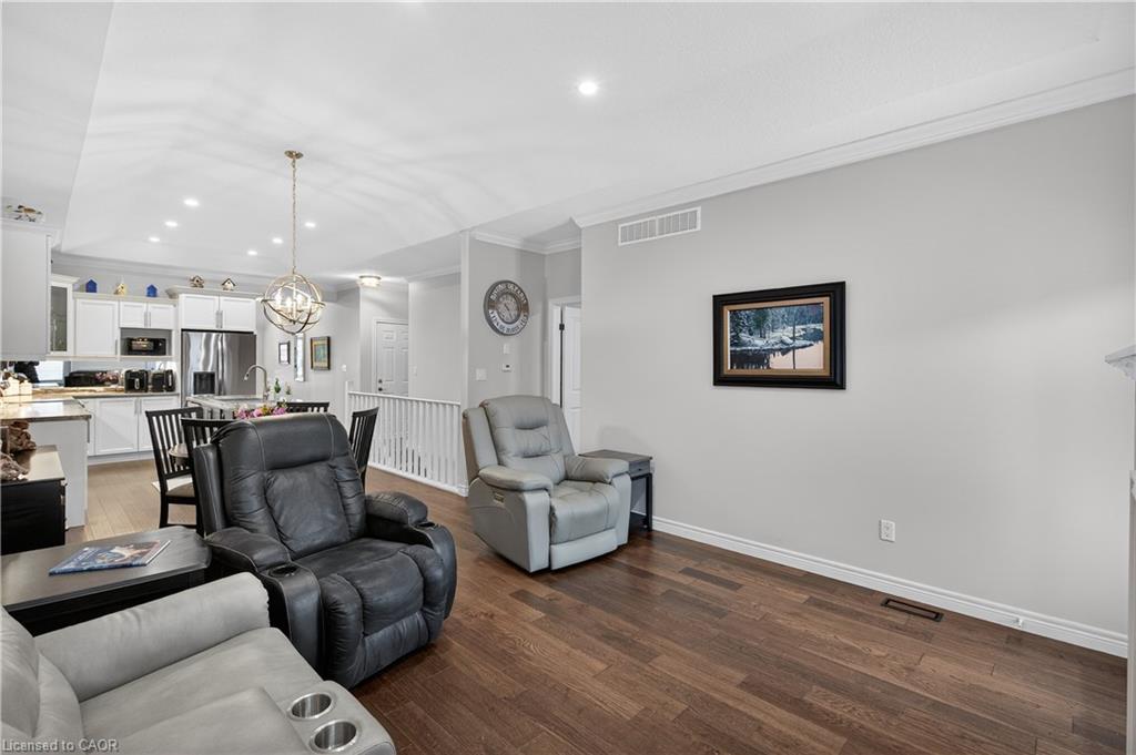 36 Banks Street Property Photo 21