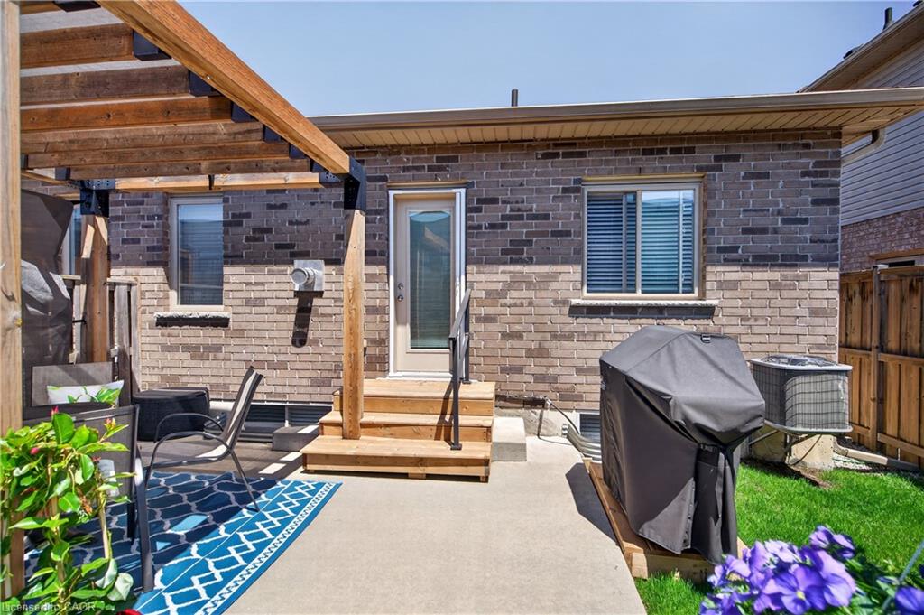 36 Banks Street Property Photo 41