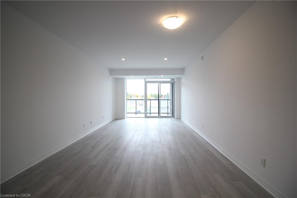 313-5 Hamilton Street N Property Photo 13