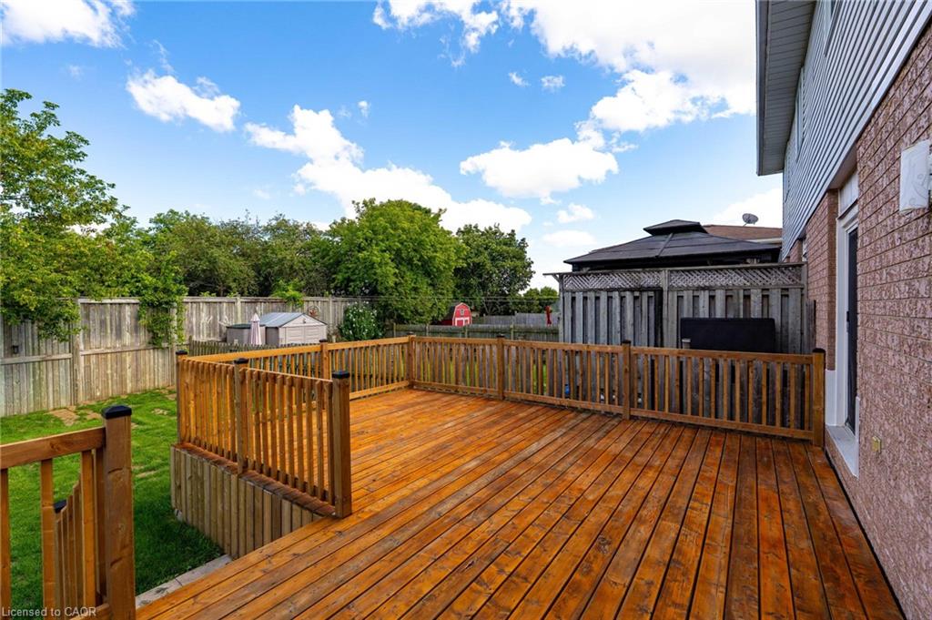 401 Joseph Street Property Photo 31