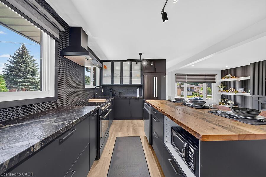 26 Parklands Drive Property Photo 11