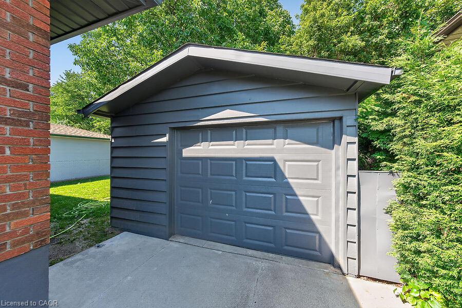 26 Parklands Drive Property Photo 29