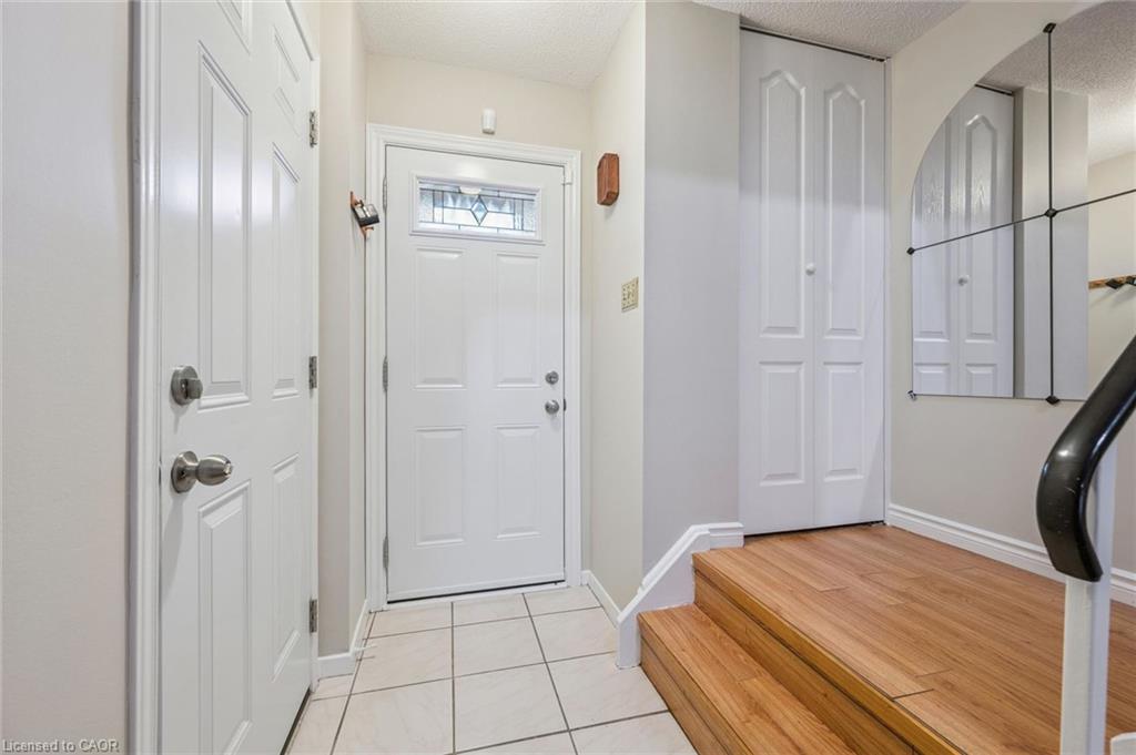 69-1558 Lancaster Drive Property Photo 5