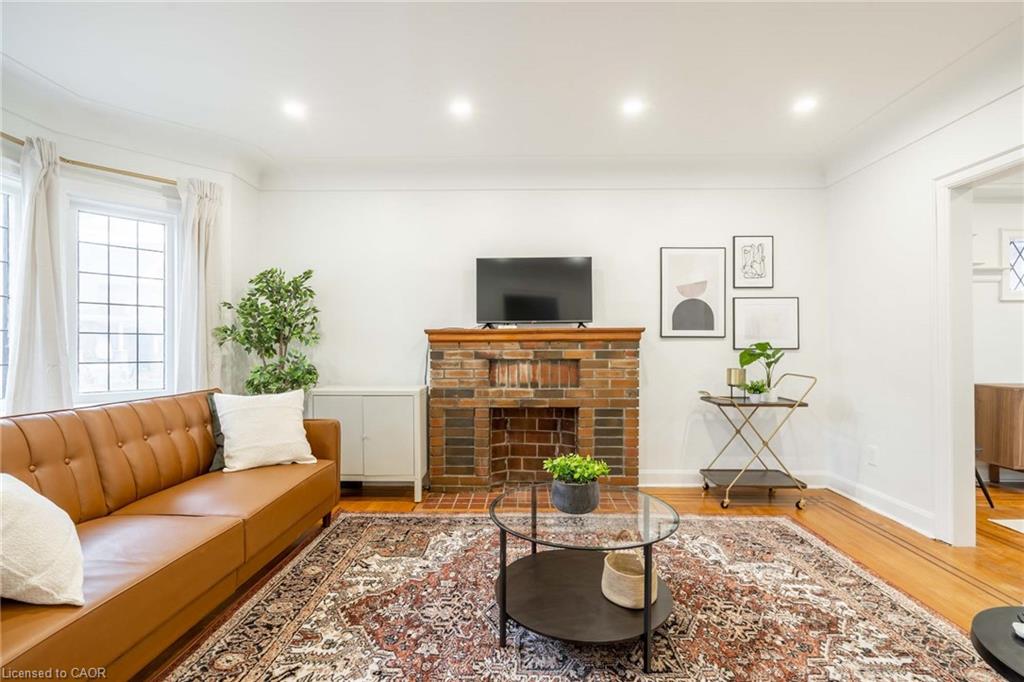 40 Delaware Avenue Property Photo 7