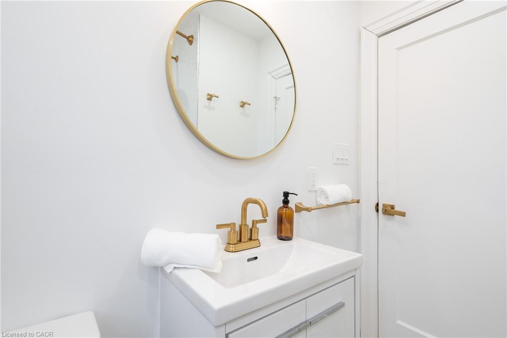 40 Delaware Avenue Property Photo 24