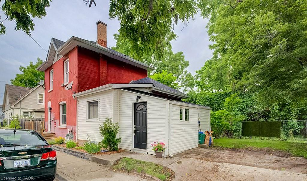 38 Rose Avenue Property Photo 2