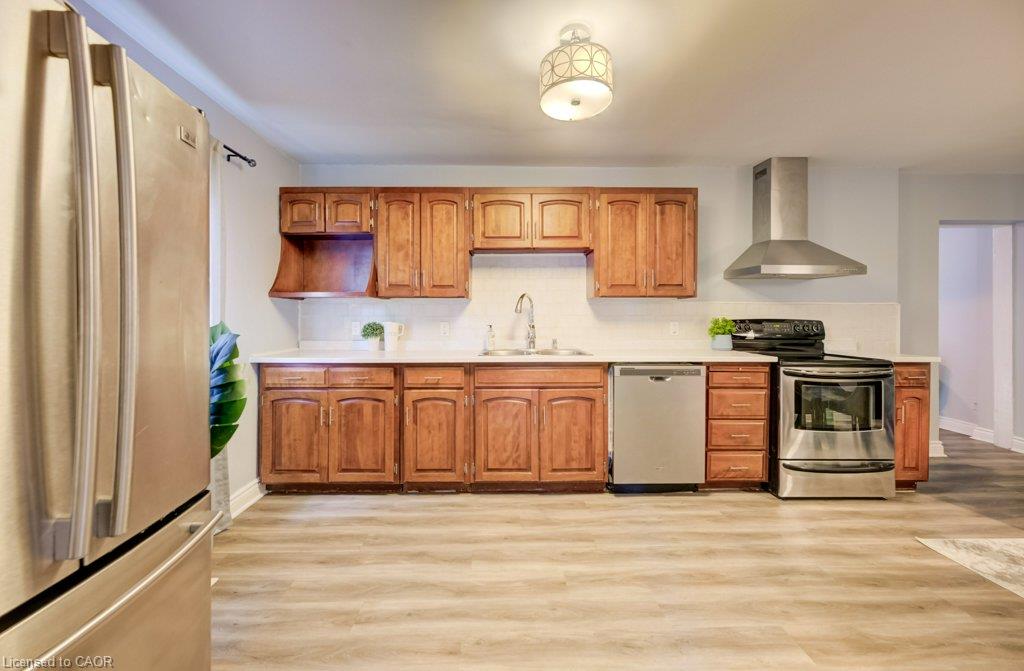 38 Rose Avenue Property Photo 5