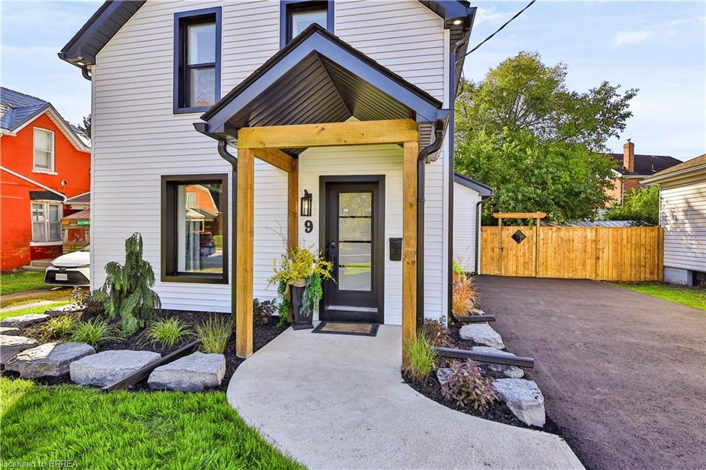 9 Walter Street Property Photo 2