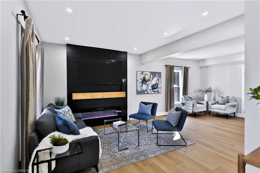 9 Walter Street Property Photo 4