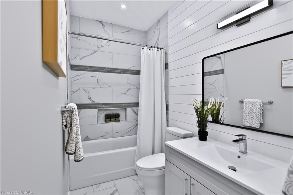 9 Walter Street Property Photo 17