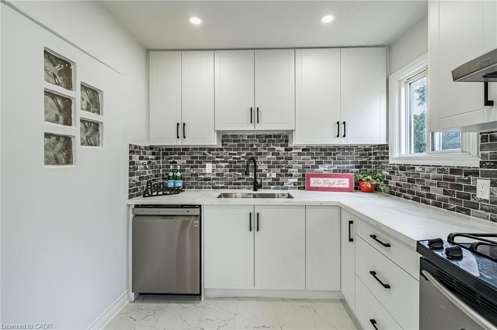 7 Putney Road Property Photo 13