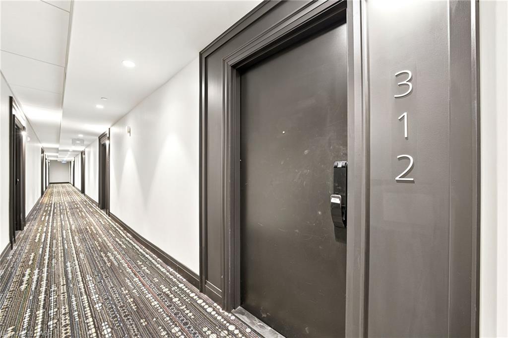 312-470 Gordon Krantz Avenue Property Photo 4