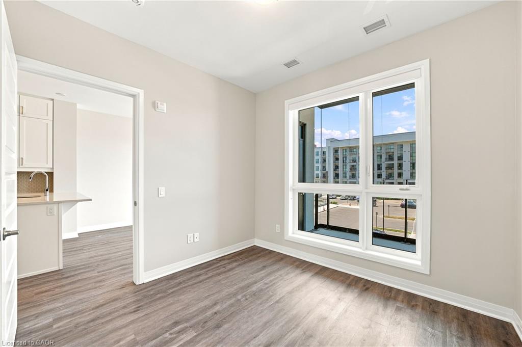 312-470 Gordon Krantz Avenue Property Photo 19
