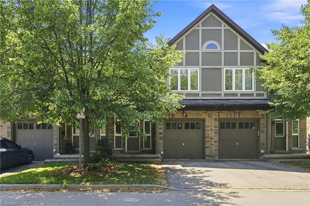 1050 Ryckman Common Property Photo 1