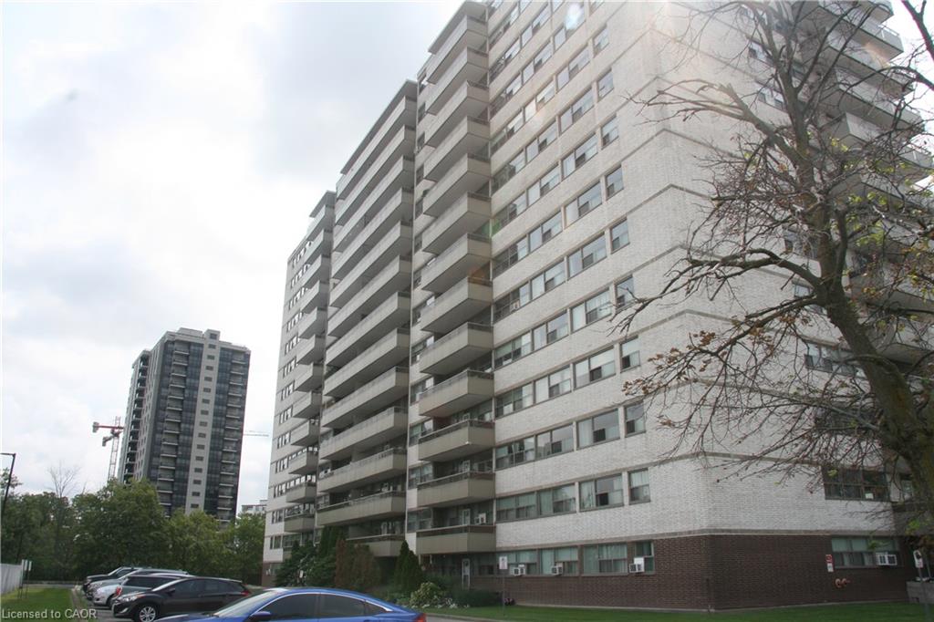 406-215 Glenridge Avenue Property Photo 3