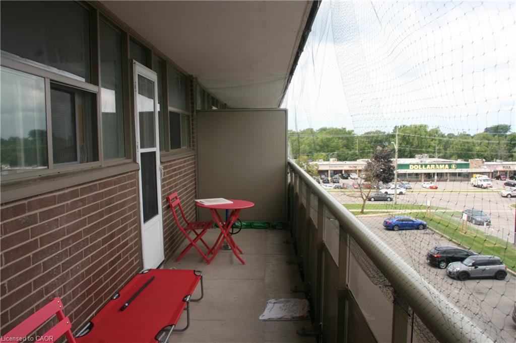 406-215 Glenridge Avenue Property Photo 5
