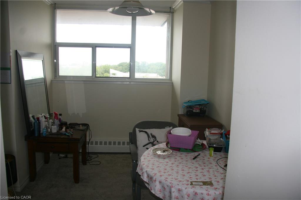 406-215 Glenridge Avenue Property Photo 12